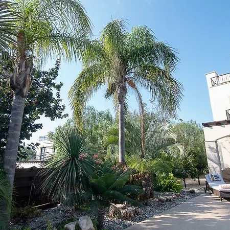 Large Luxury 4 Bedroom Villa Potami